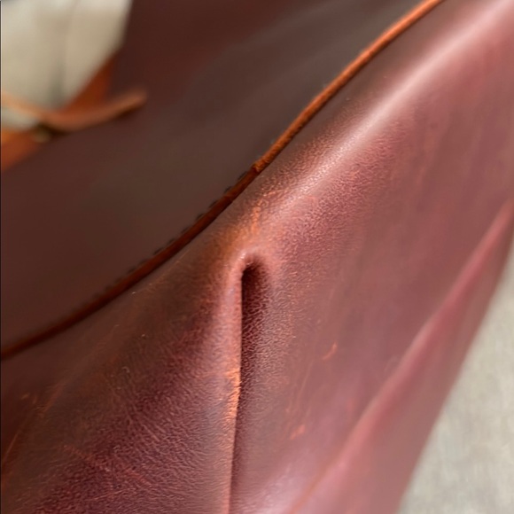 Portland Leather Classic Leather Large Tote Bag Cognac with Tandles - Picture 7 of 13